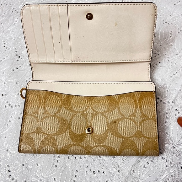 FLAP WALLET IN SIGNATURE CANVAS (COACH F32484) - Picture 3 of 11